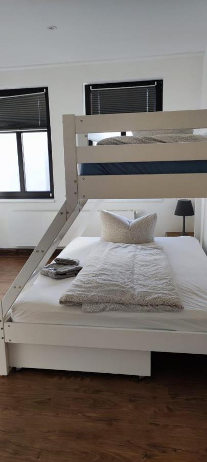 Turmklause Hotel Luckenwalde Bagian luar foto