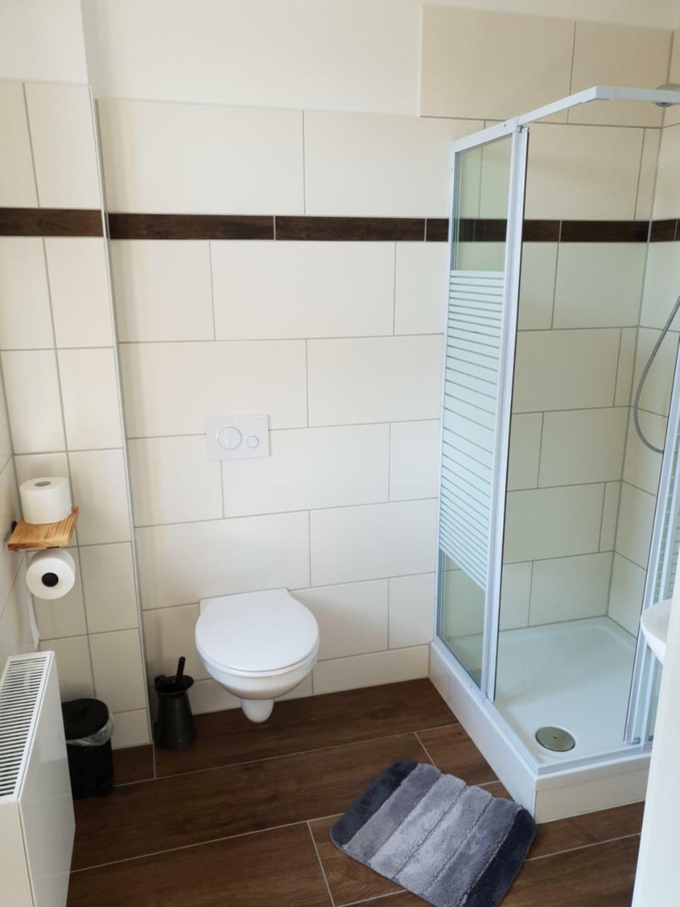Turmklause Hotel Luckenwalde Bagian luar foto